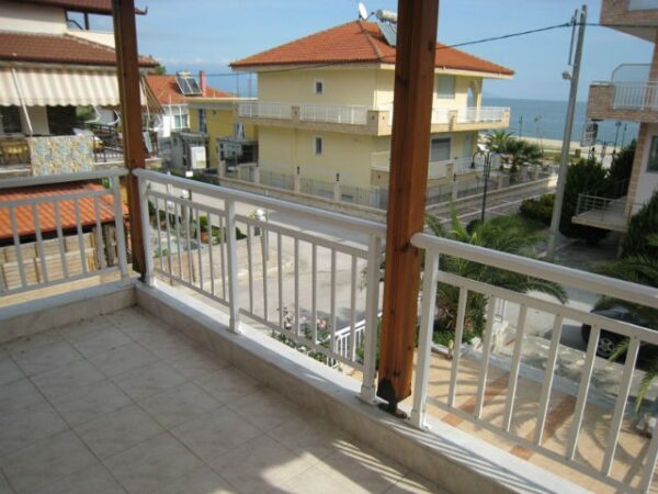 Elpis, Nea Vrasna (4)