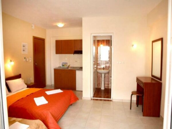 Elpis, Nea Vrasna (5)