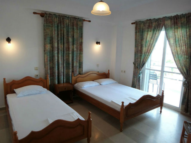 vila-gouzelis_nei pori (7)