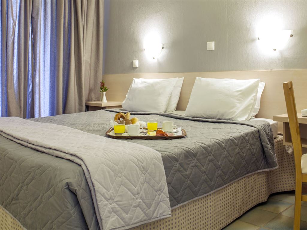 Coral Blue hotel Gerakini (1)