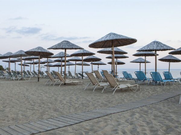 Coral Blue hotel Gerakini (4)