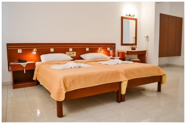 Dolphyn Hotel, Karpatos (4)