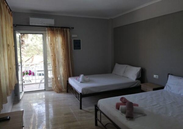 Sofia Ammos, Nea Vrasna (5)