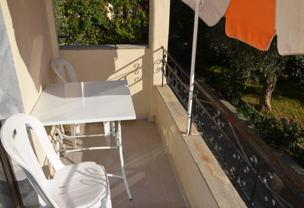 Estrella Del Mar, Tasos (3)