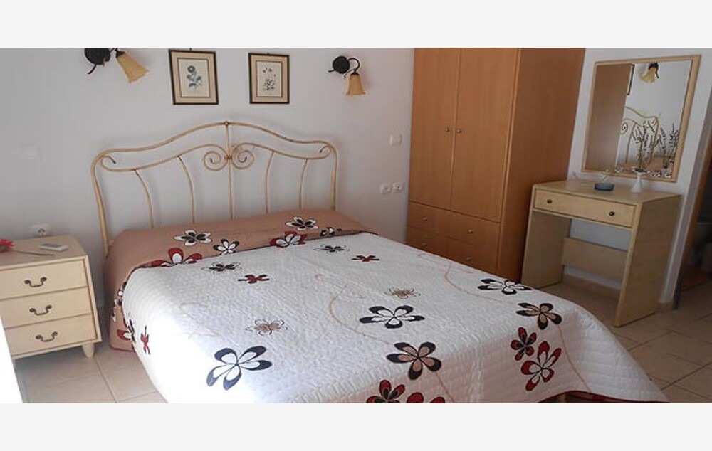 vila-atina-evia-pefki (4)