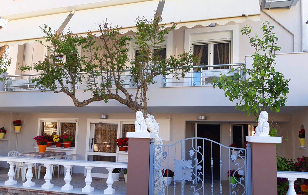 vila-stephanos-evia-pefki (1)