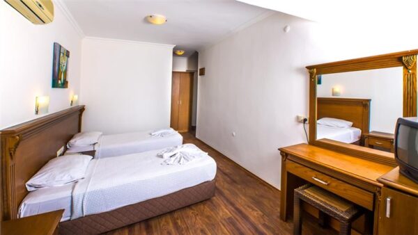 Honeymoon Beach-Marmaris (9)