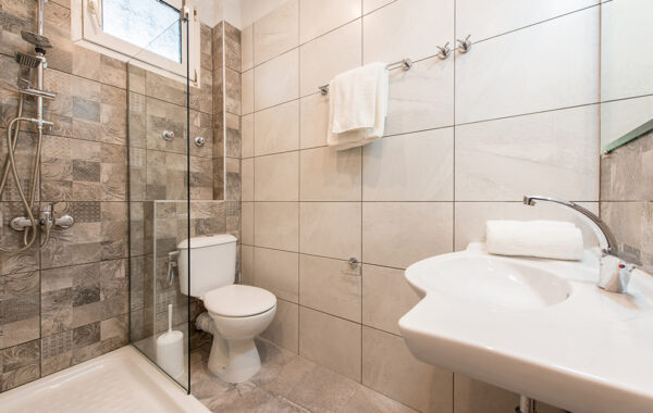 vila-iatrou-lux-potos (10)