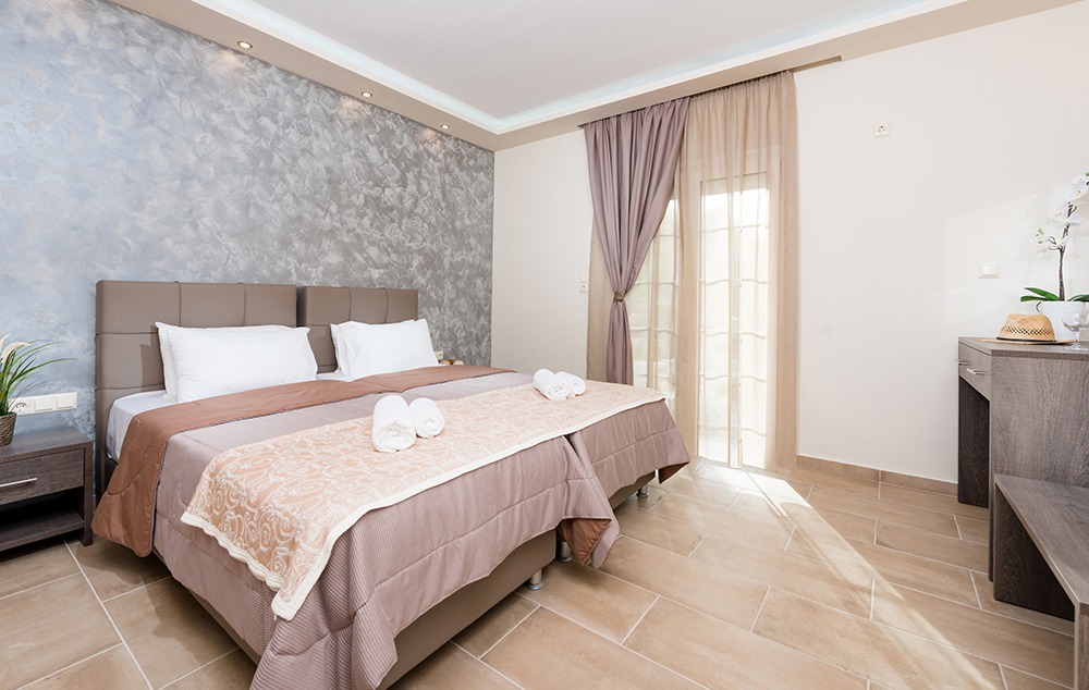 vila-iatrou-lux-potos (4)