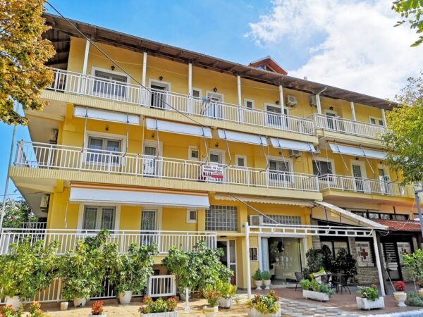 Grcka-Nei-Pori-Mara-spolja