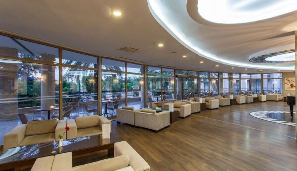 Lucida Beach Hotel (11)