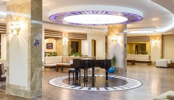 Lucida Beach Hotel (12)