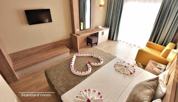 Lucida Beach Hotel (20)