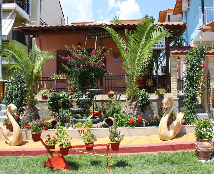 Renia-sarti-el-mar (3)