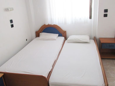 leto-sarti-vila-george