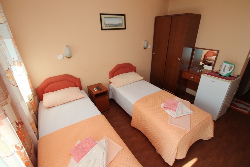 petrovac-smestaj-pansion-pod-lozom (5)