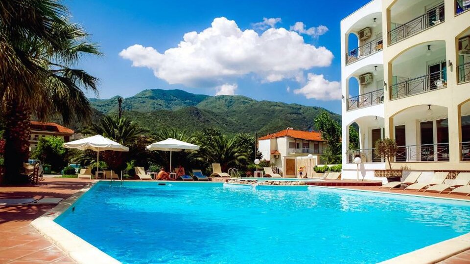 stavros-beach-hotel-stavros (24)